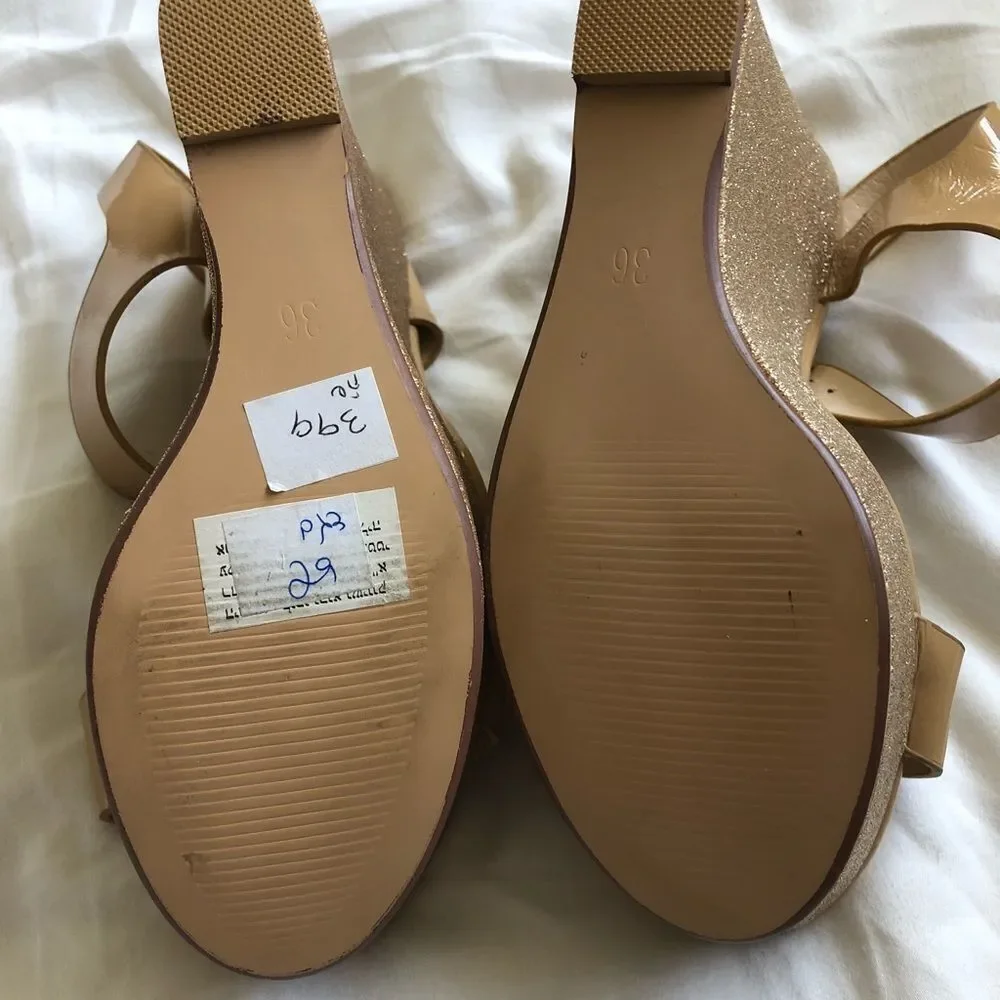New! Sparkling platform sandal. Size :6
